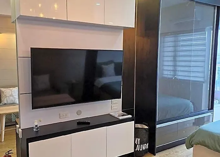 Cozy Retreat Balcony, Netflix, 100 Mbps -ggrace T1 4* 마닐라